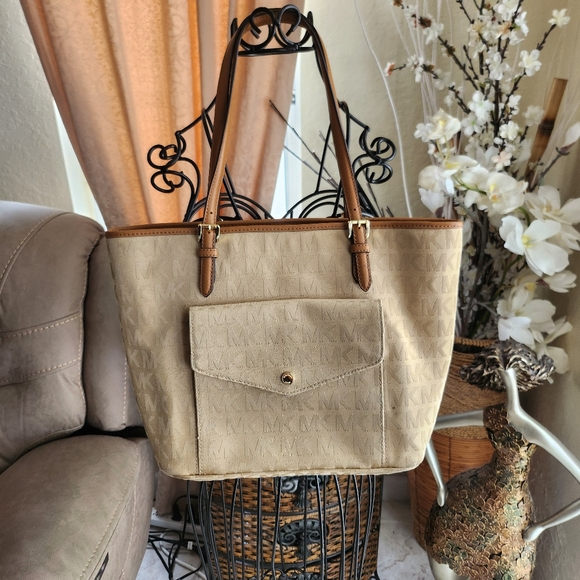 MICHAEL KORS JET SET Signature Brown Jacquard Shoulder Bag Tote Pocket